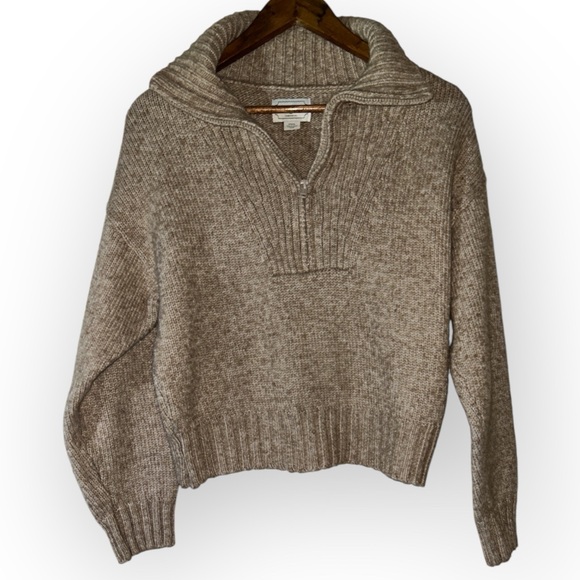 American Eagle light brown wool blend pullover SIZE MEDIUM - Picture 2 of 6